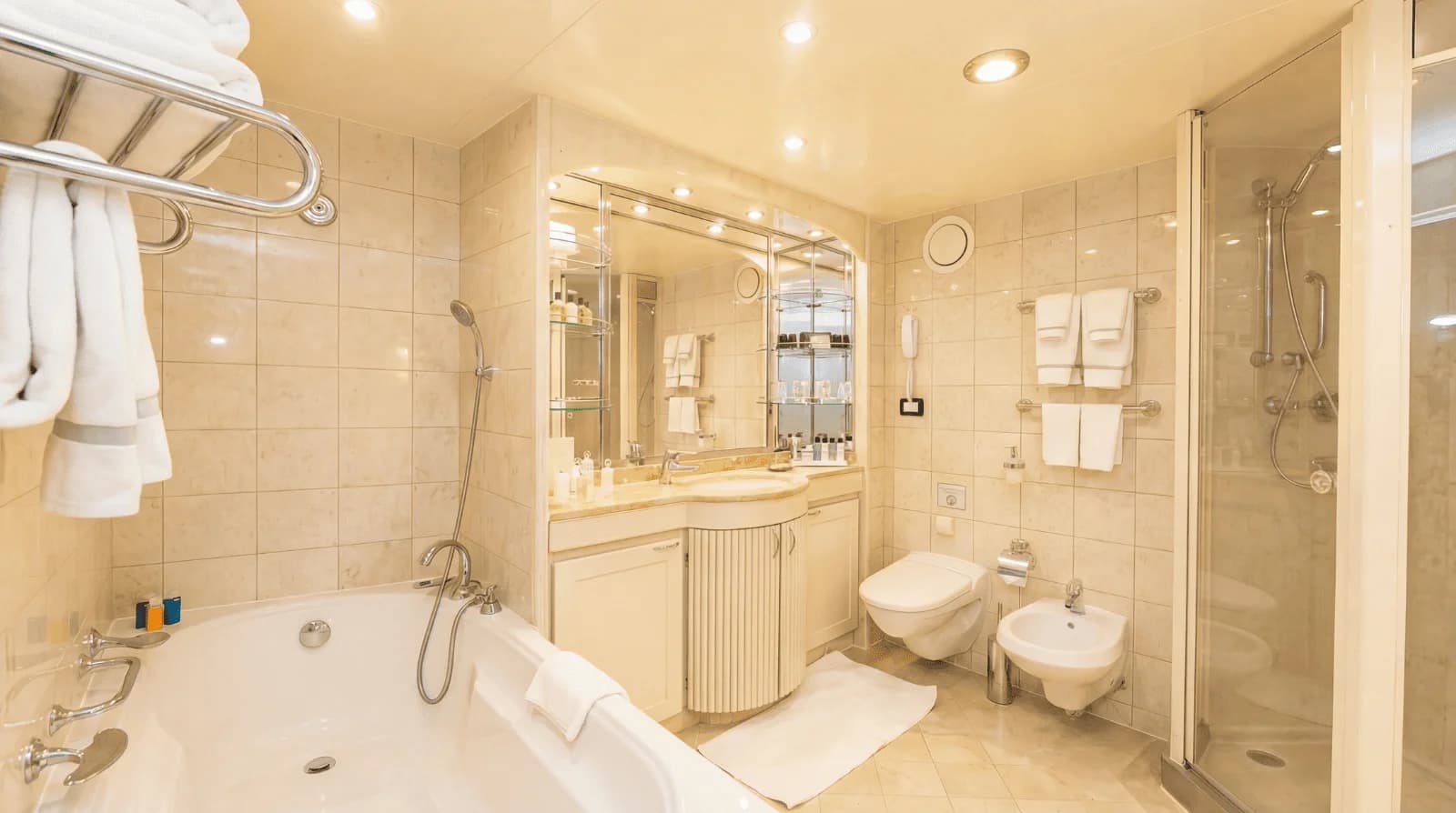 Solstice Suite - View 8