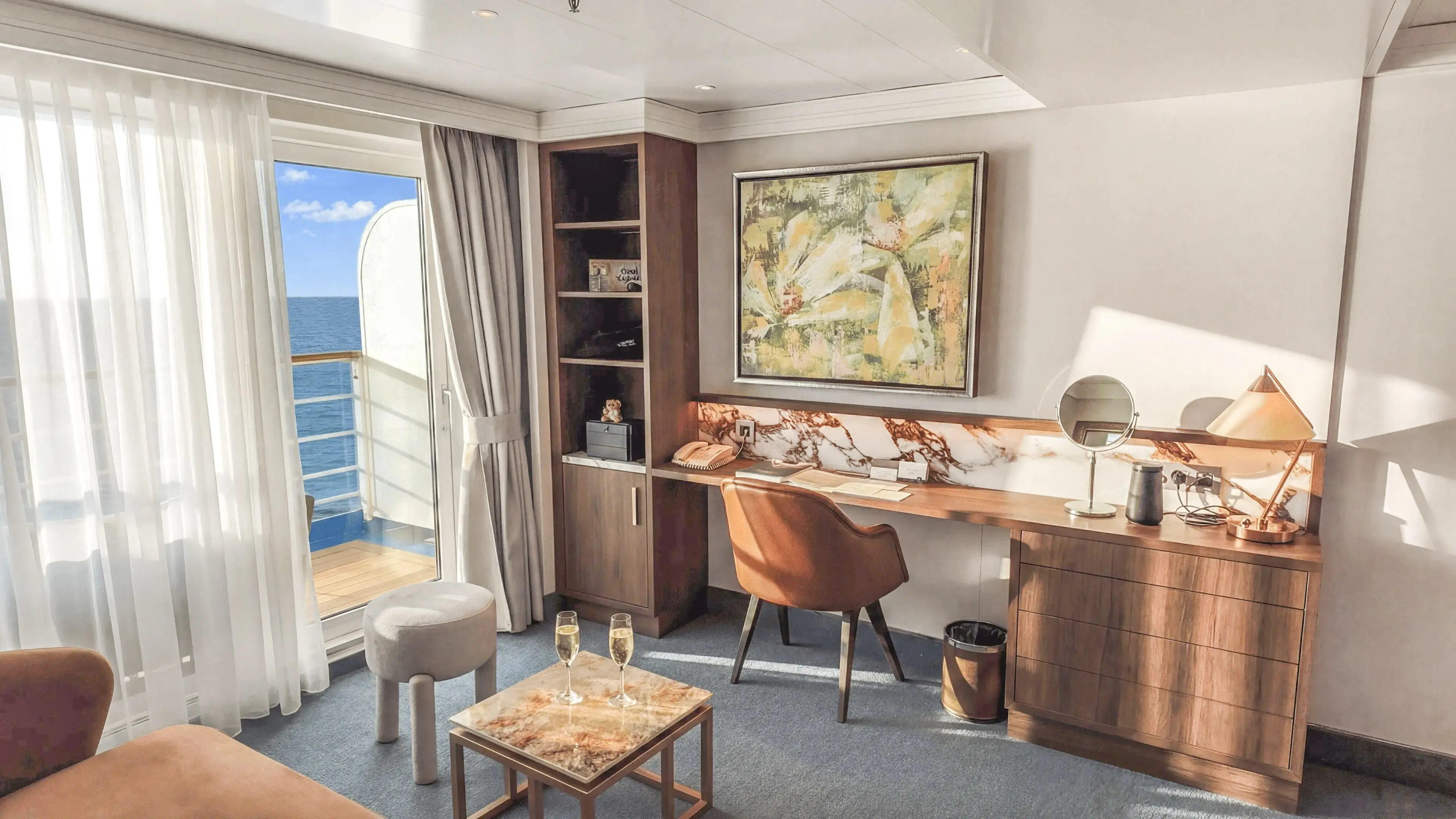 Aura Suite - View 4