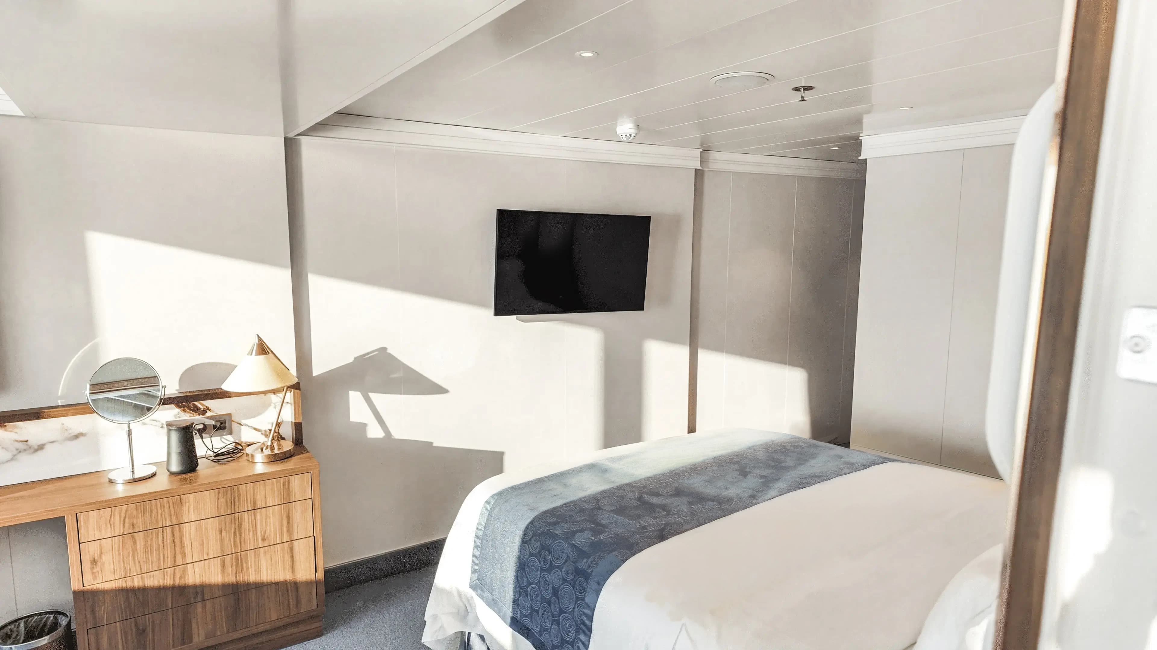Aura Suite - View 5
