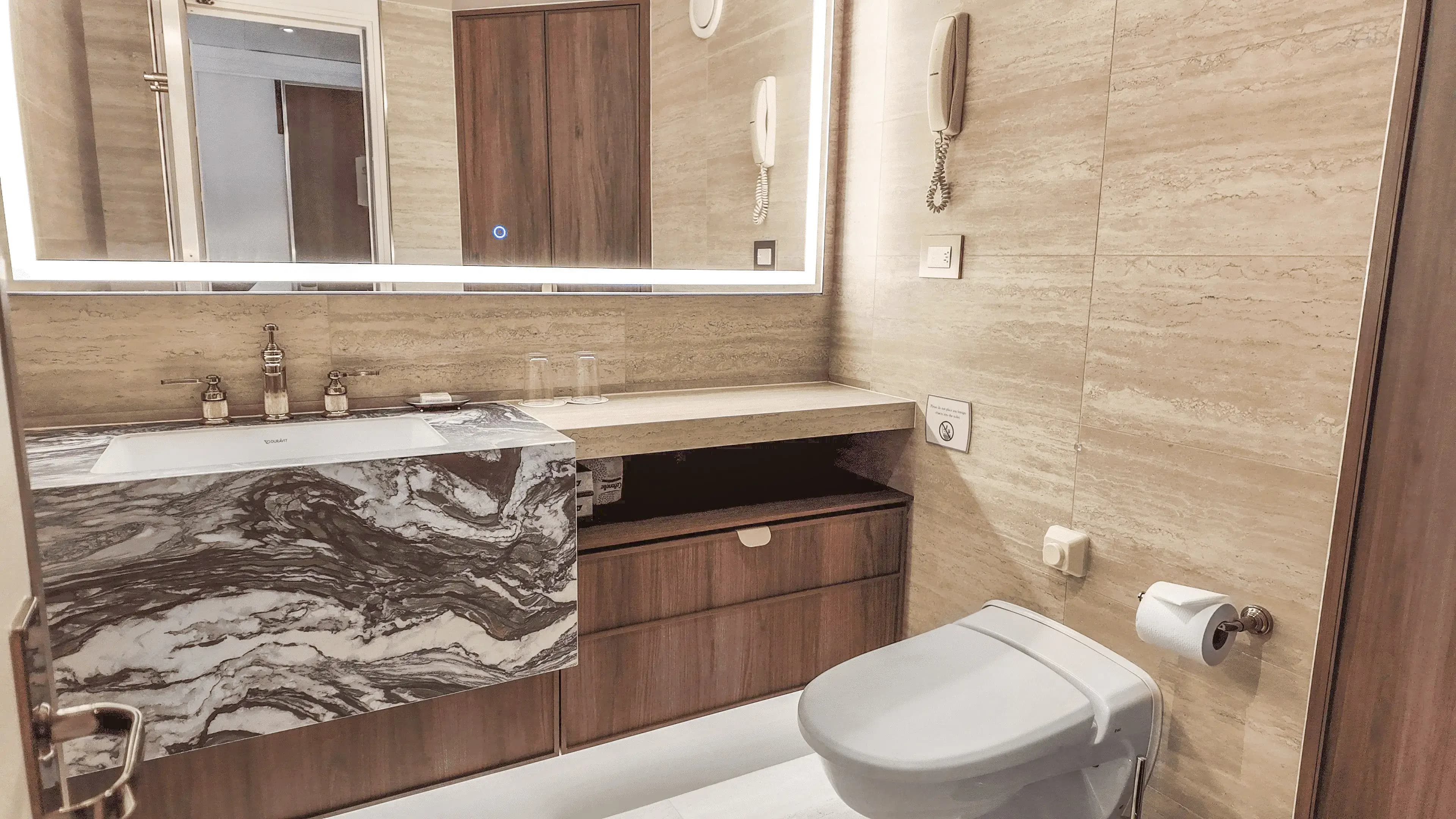 Aura Suite - View 6