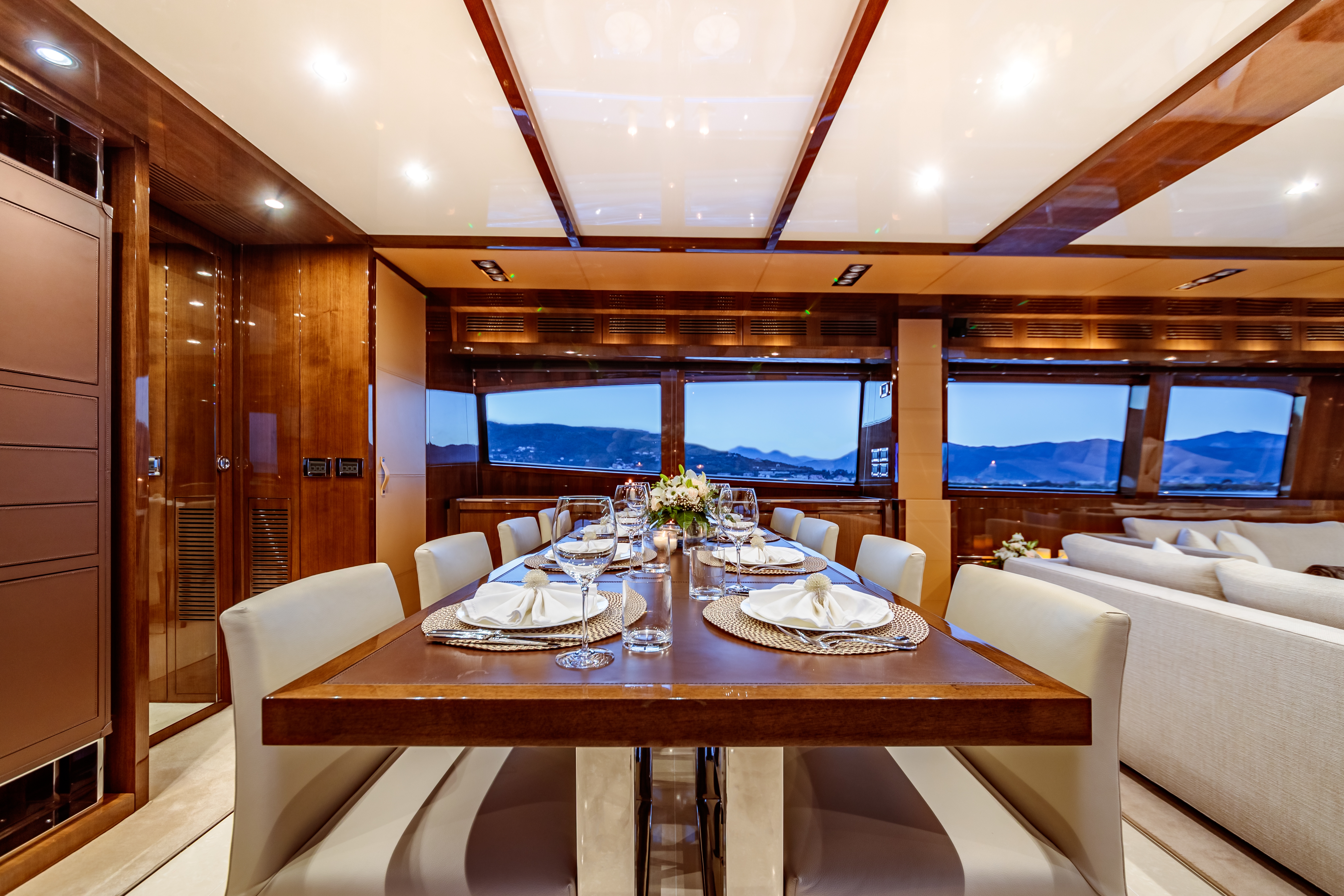 Yacht dining